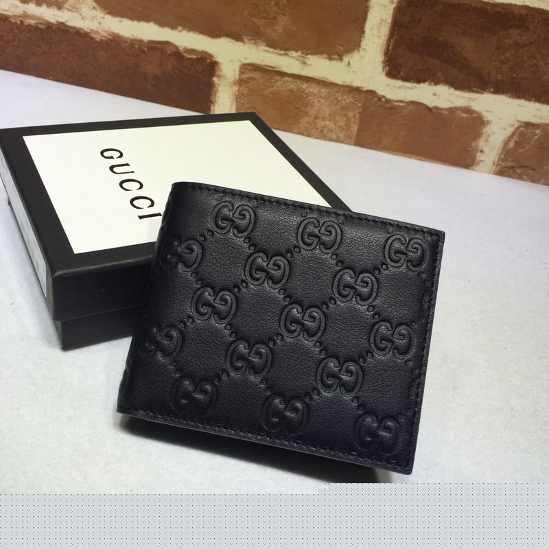 G*u*i wallets & purse